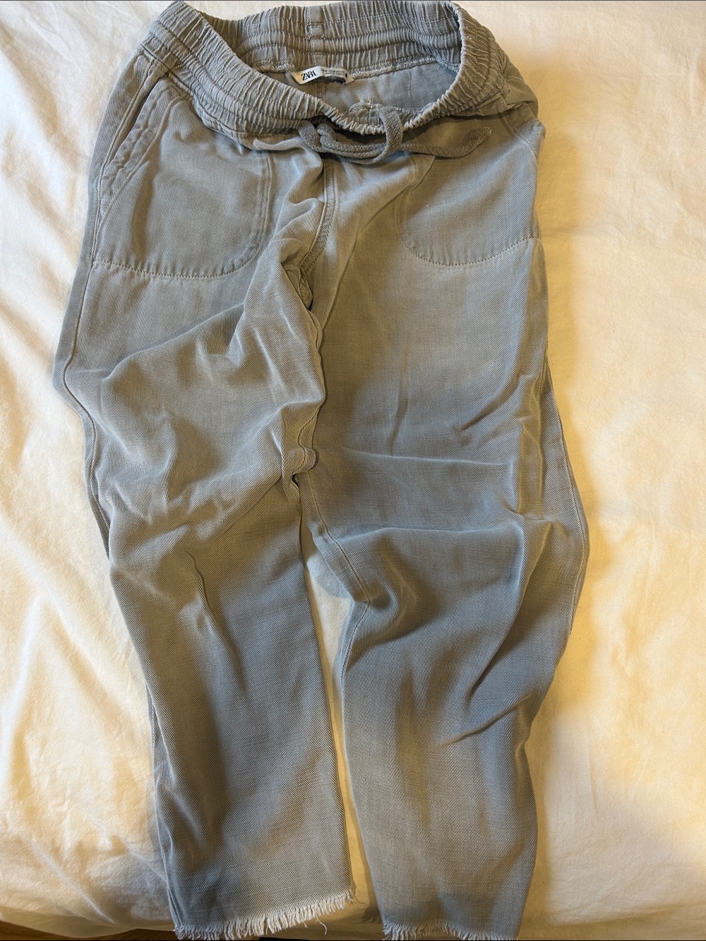 Zara Men's Drawstring Joggers in Light Gray